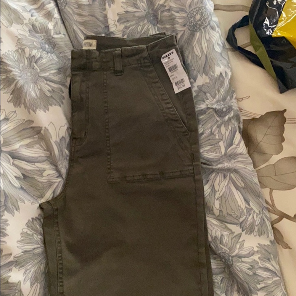 Tillys sky and sparrow olive straight leg pants
